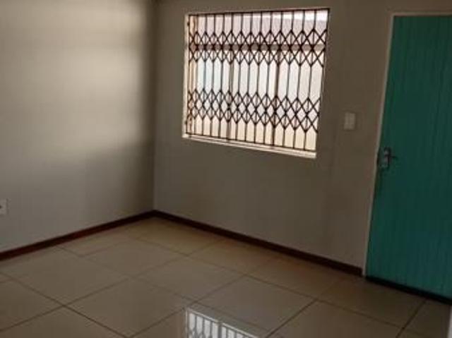 Apartment for sale in Waterkloof, Gauteng