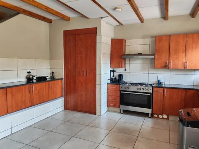 Apartment for rent in Waterkloof, Gauteng