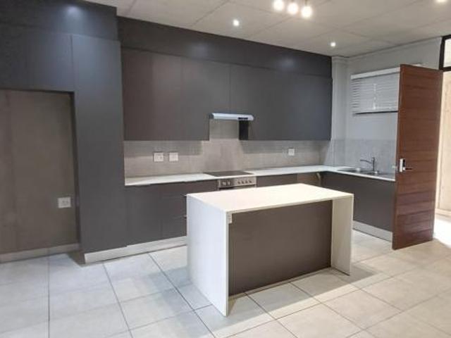 Apartment for rent in Waterkloof, Gauteng