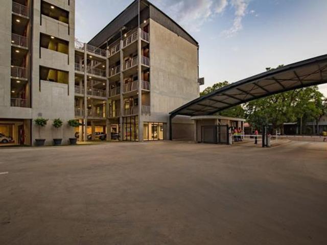 Apartment for rent in Waterkloof, Gauteng