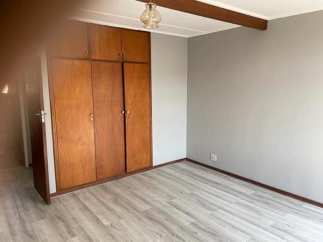 Apartment for rent in Waterkloof, Gauteng