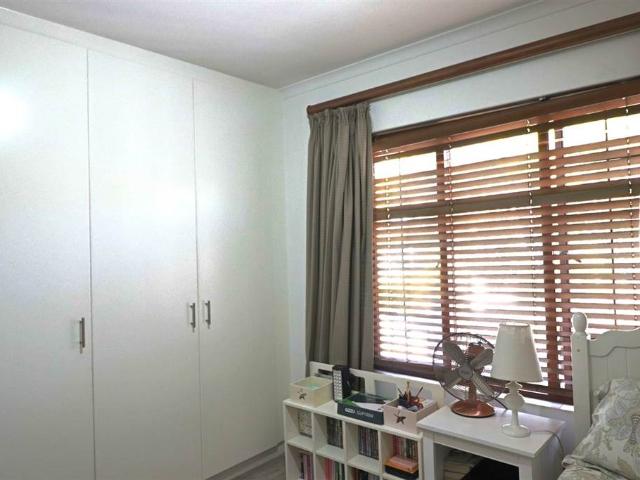 Apartment for sale in Vosloorus, Gauteng