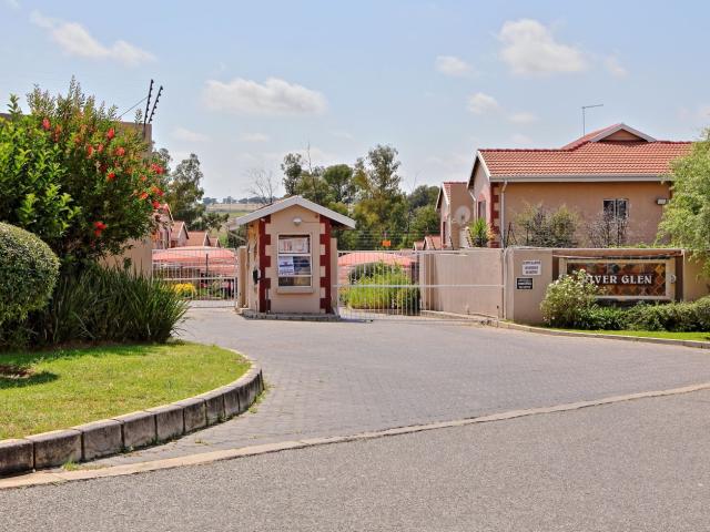 Apartment for sale in Alexandra, Gauteng