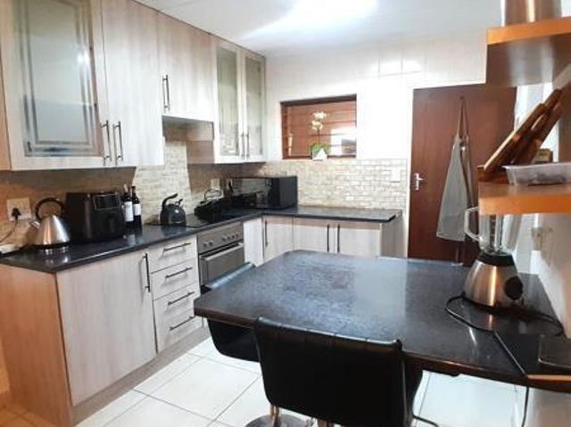 Apartment for rent in Alexandra, Gauteng