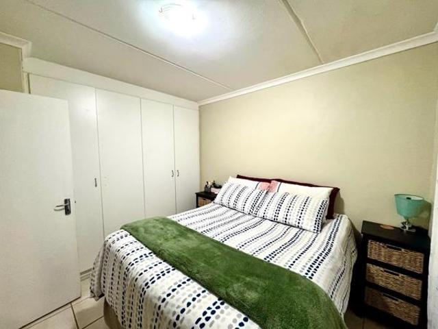 Apartment for sale in Cape Town, Western Cape