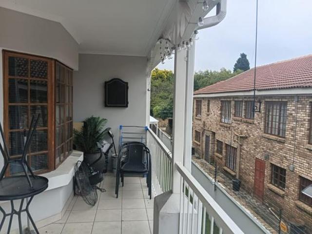 Apartment for sale in Dr Kenneth Kaunda, North West