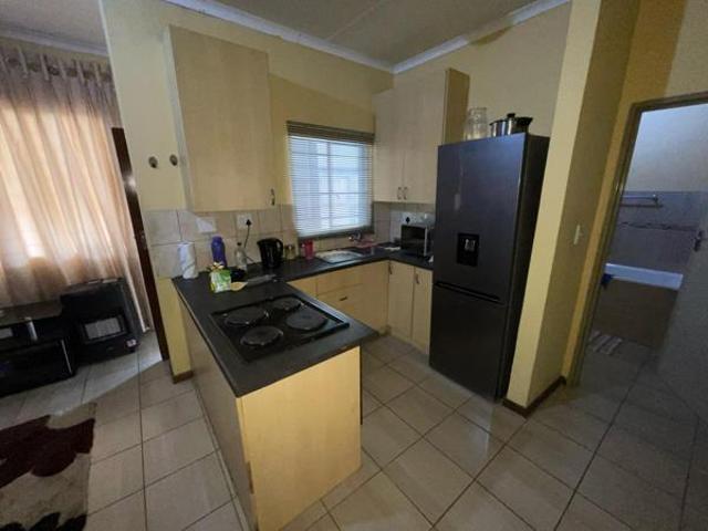 Apartment for sale in Dr Kenneth Kaunda, North West