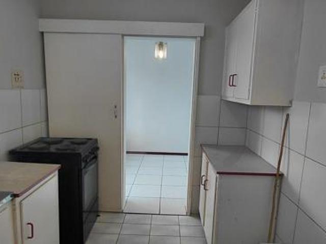 Apartment for rent in Seaview, Kwazulu-natal