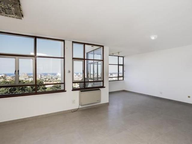 Apartment for rent in Seaview, Kwazulu-natal