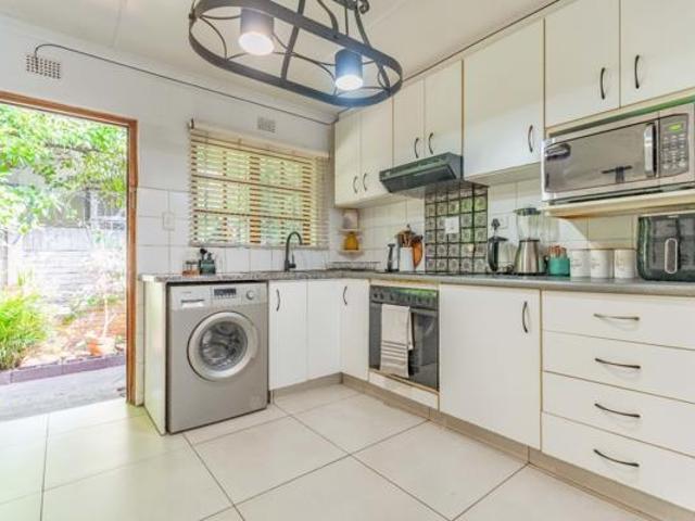 Apartment for rent in Seaview, Kwazulu-natal