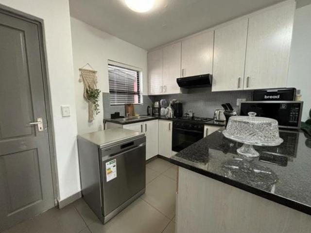 Apartment for rent in Cape Town, City of Cape Town