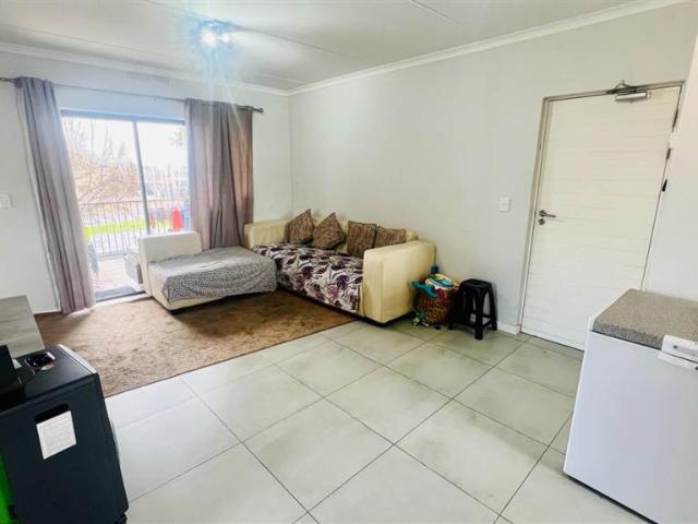 Apartment for sale in Cape Town, Milnerton