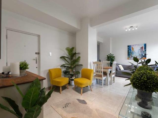 Apartment for sale in Cape Town, Western Cape