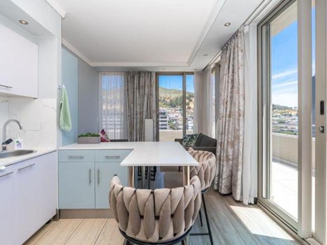 Apartment for sale in Cape Town, Western Cape
