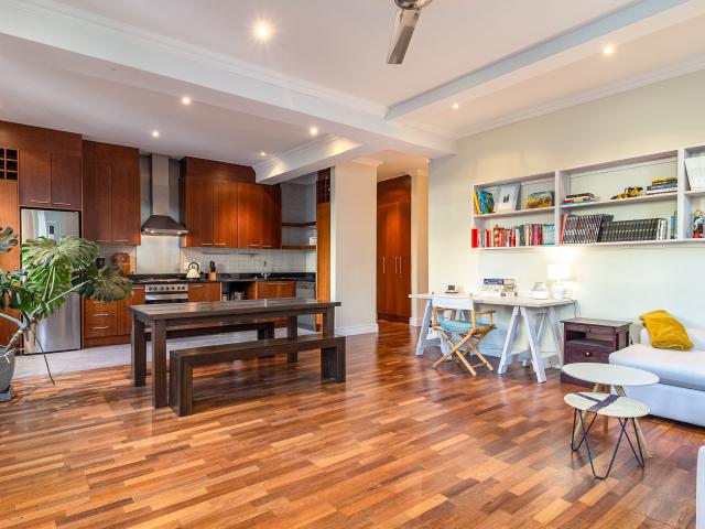 Apartment for sale in Cape Town, City of Cape Town