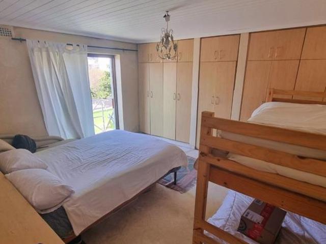 Apartment for sale in Cape Town, Western Cape