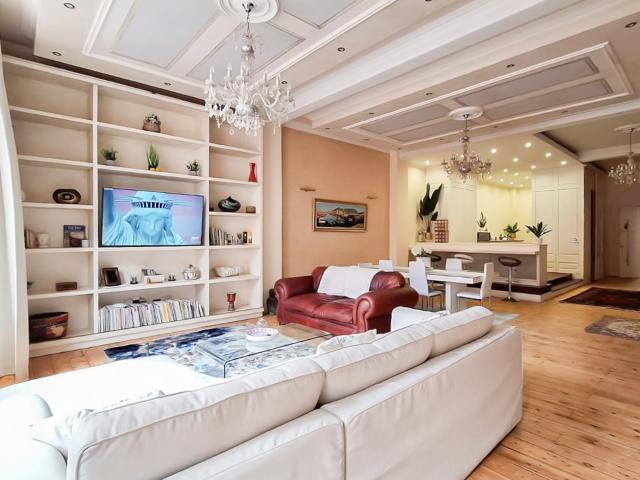 Apartment for sale in Cape Town, Western Cape
