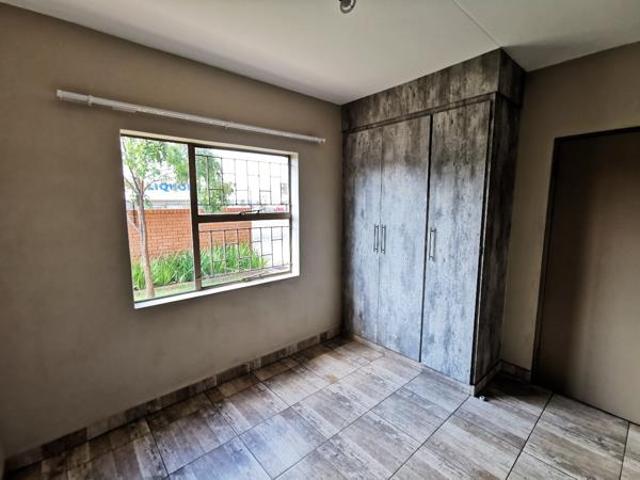 Apartment for rent in Waterkloof, Gauteng