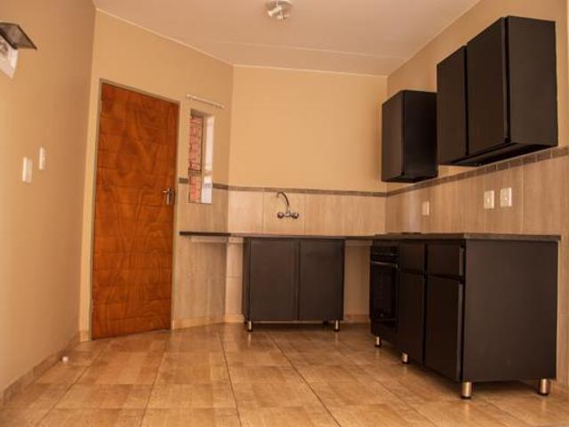 Apartment for rent in Waterkloof, Gauteng