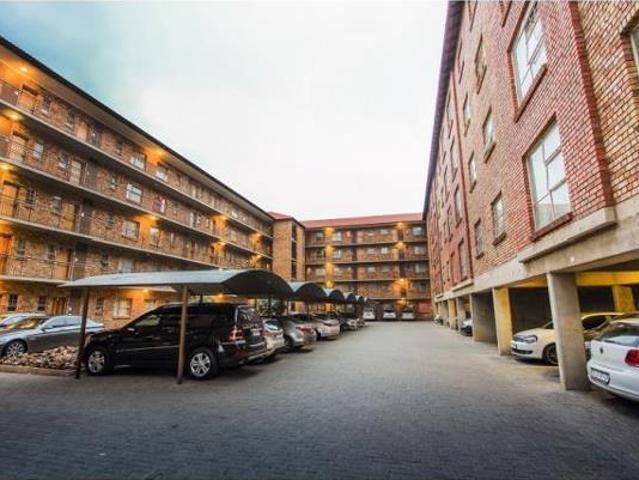 Apartment for rent in Waterkloof, Gauteng