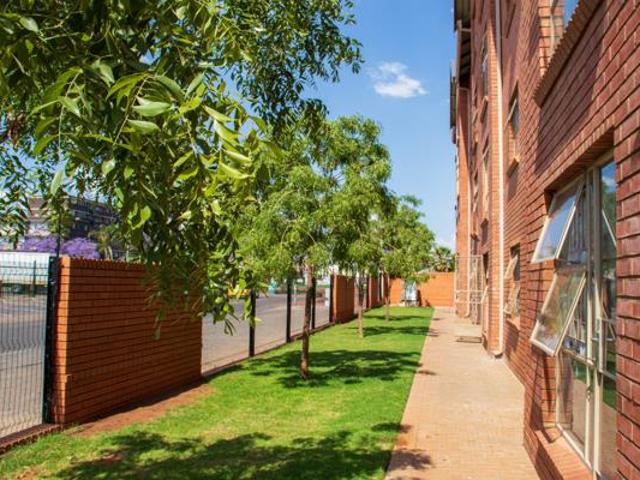 Apartment for rent in Waterkloof, Gauteng