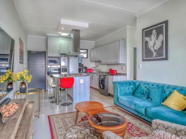 Apartment for sale in Johannesburg, City of Johannesburg Metropolitan Municipality