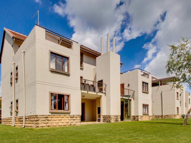 Apartment for sale in Tembisa, Gauteng