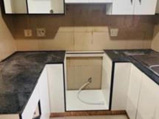 Apartment for rent in Seaview, Kwazulu-natal
