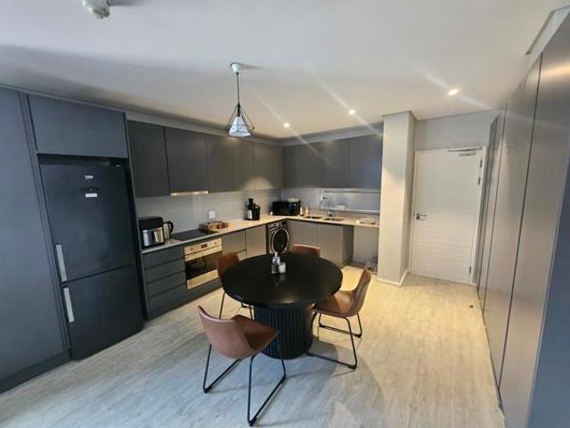 Apartment for rent in Cape Town, City of Cape Town
