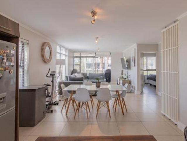 Apartment for sale in Cape Town, Western Cape