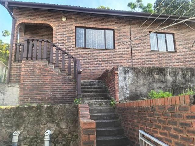 Apartment for rent in Chatsworth, Kwazulu-natal