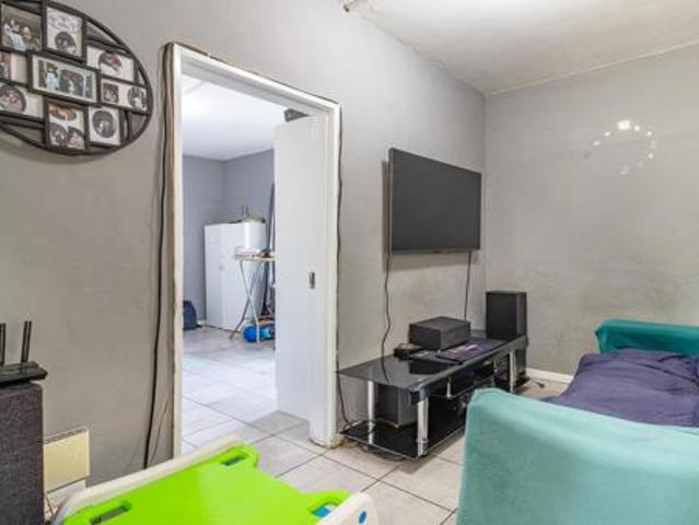 Apartment for sale in Cape Town, Western Cape