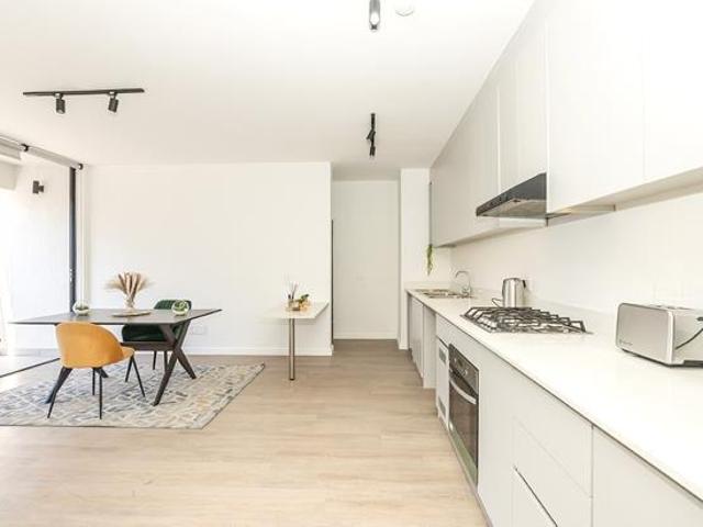 Apartment for sale in Cape Town, Western Cape