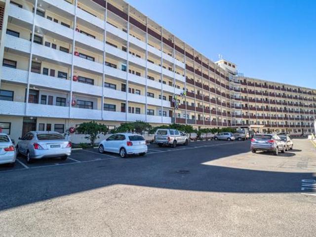 Apartment for sale in Cape Town, Western Cape