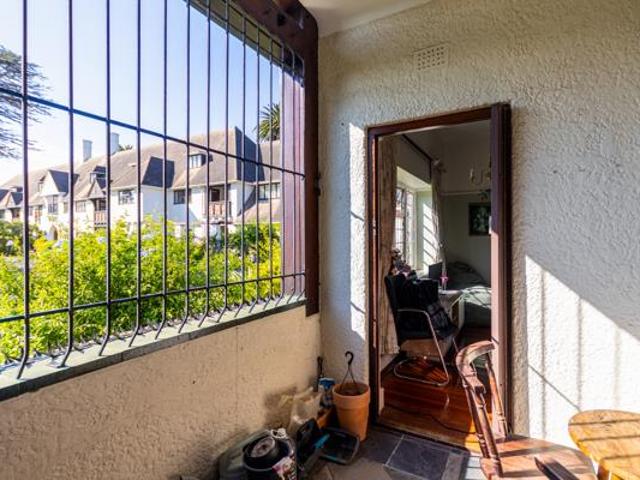 Apartment for sale in Cape Town, Western Cape