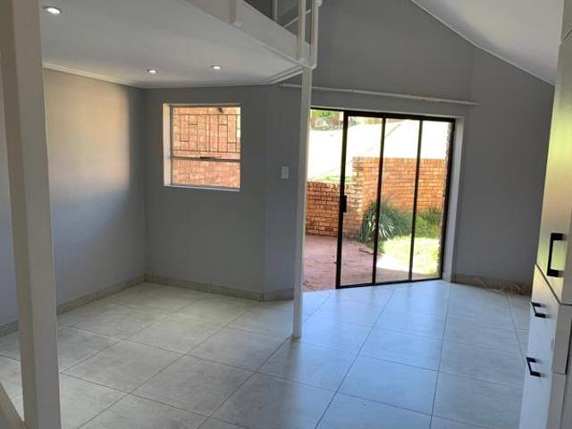 Apartment for sale in Clarens, Dihlabeng Local Municipality