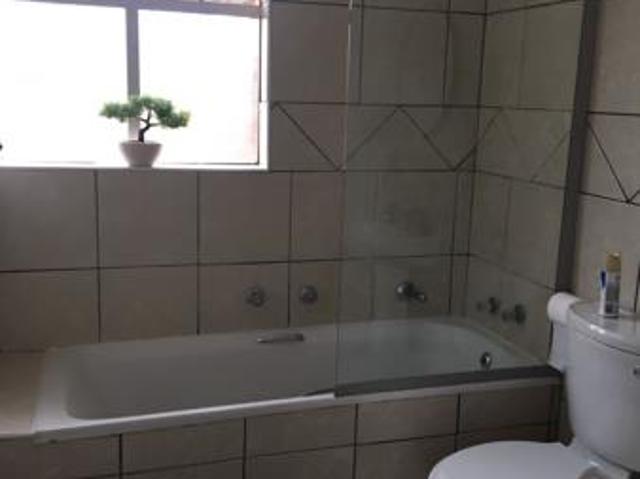 Apartment for rent in Waterkloof, Gauteng