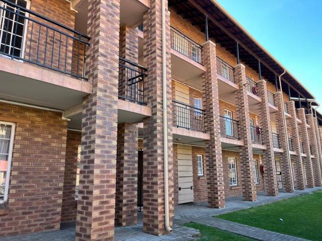 Apartment for sale in Ekurhuleni, Gauteng