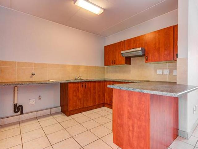 Apartment for rent in Jansenpark, City of Ekurhuleni Metropolitan Municipality