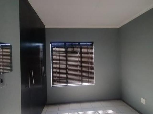 Apartment for rent in Jansenpark, City of Ekurhuleni Metropolitan Municipality