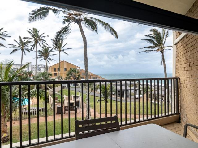 Apartment for sale in Princess Grant, Kwazulu-natal