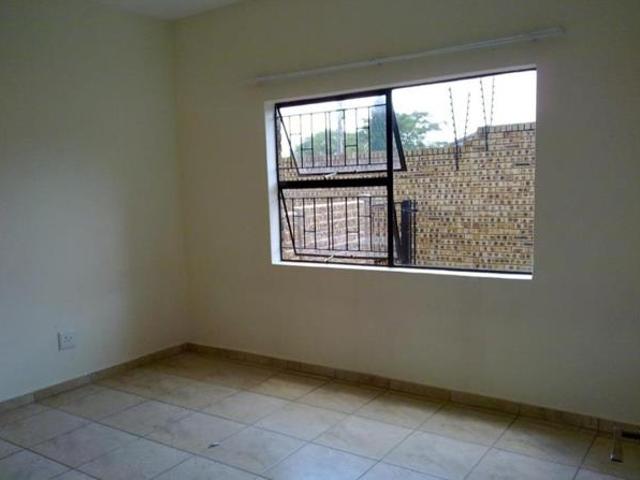 Apartment for rent in Vosloorus, Gauteng