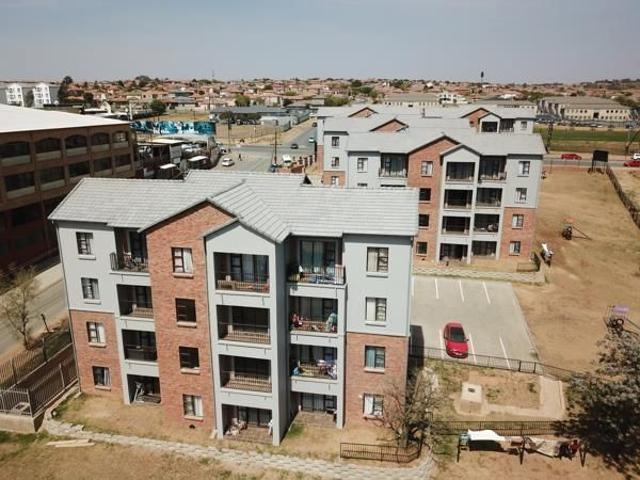 Apartment for rent in Nooitgedacht, Gauteng