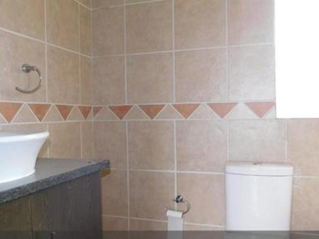 Apartment for sale in Vosloorus, Gauteng