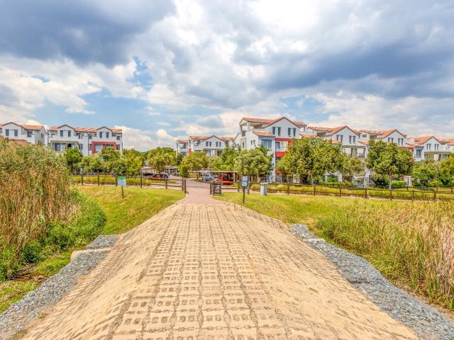 Apartment for sale in Alexandra, Gauteng