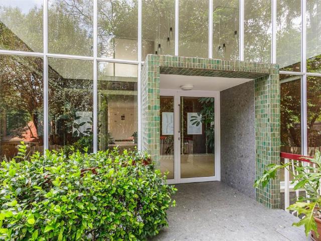 Flat for sale in Vosloorus, Gauteng