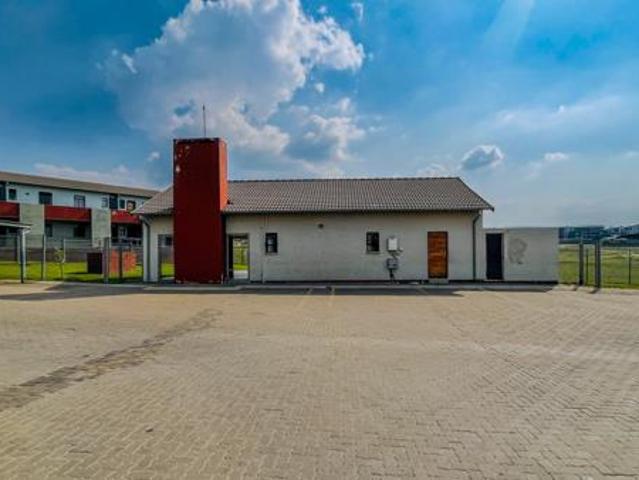 Apartment for sale in Vosloorus, Gauteng