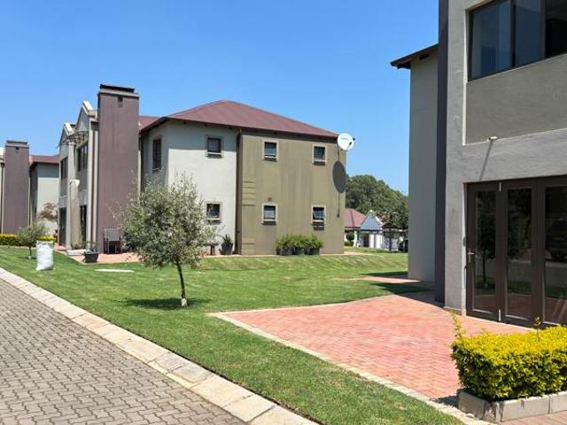 Apartment for sale in Waterkloof, Gauteng