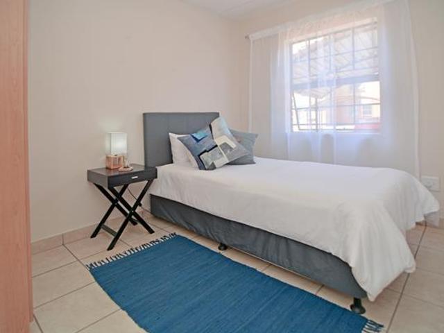 Apartment for rent in Waterkloof, Gauteng