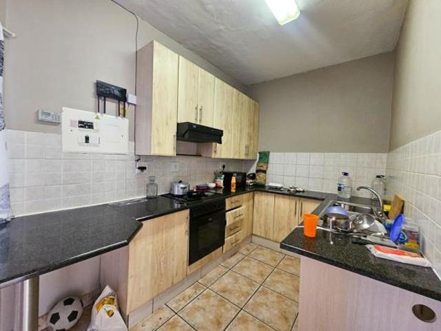 Apartment for sale in Dr Kenneth Kaunda, North West